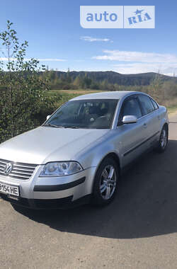 Седан Volkswagen Passat 2003 в Долині