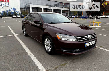 Седан Volkswagen Passat 2012 в Броварах