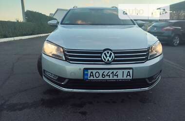 Універсал Volkswagen Passat 2013 в Виноградові