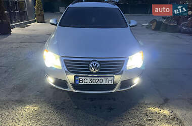 Универсал Volkswagen Passat 2005 в Теофиполе