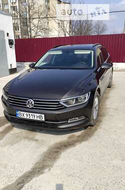 Універсал Volkswagen Passat 2015 в Кам'янець-Подільському