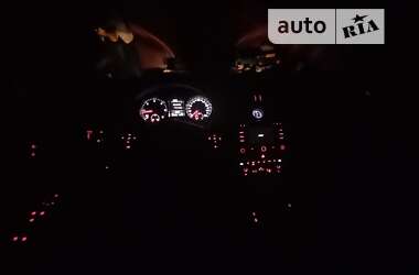 Універсал Volkswagen Passat 2012 в 