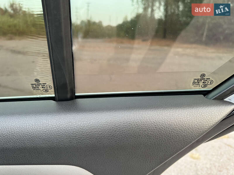 Седан Volkswagen Passat 2015 в Чернигове фото 34 Седан Volkswagen Passat 2015 в Чернигове