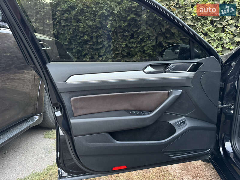 Седан Volkswagen Passat 2015 в Чернигове фото 29 Седан Volkswagen Passat 2015 в Чернигове