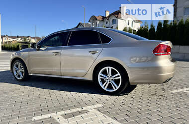 Седан Volkswagen Passat 2014 в Киеве