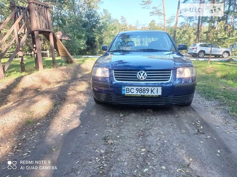 Седан Volkswagen Passat 2001 в Львове