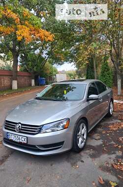 Седан Volkswagen Passat 2014 в Києві