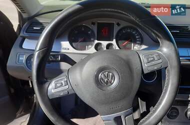 Універсал Volkswagen Passat 2008 в 