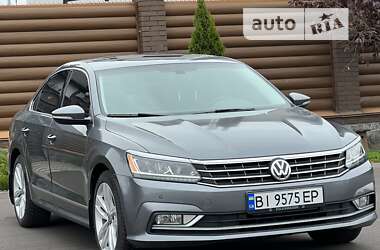 Седан Volkswagen Passat 2016 в Києві