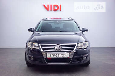 Універсал Volkswagen Passat 2010 в Києві