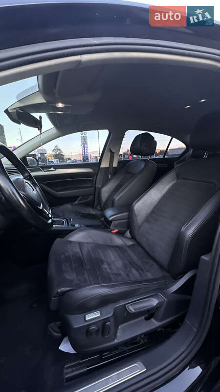 Седан Volkswagen Passat 2017 в Сільце