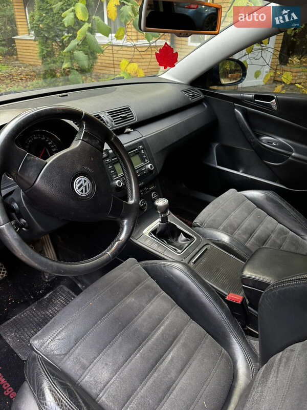 Універсал Volkswagen Passat 2005 в Броварах