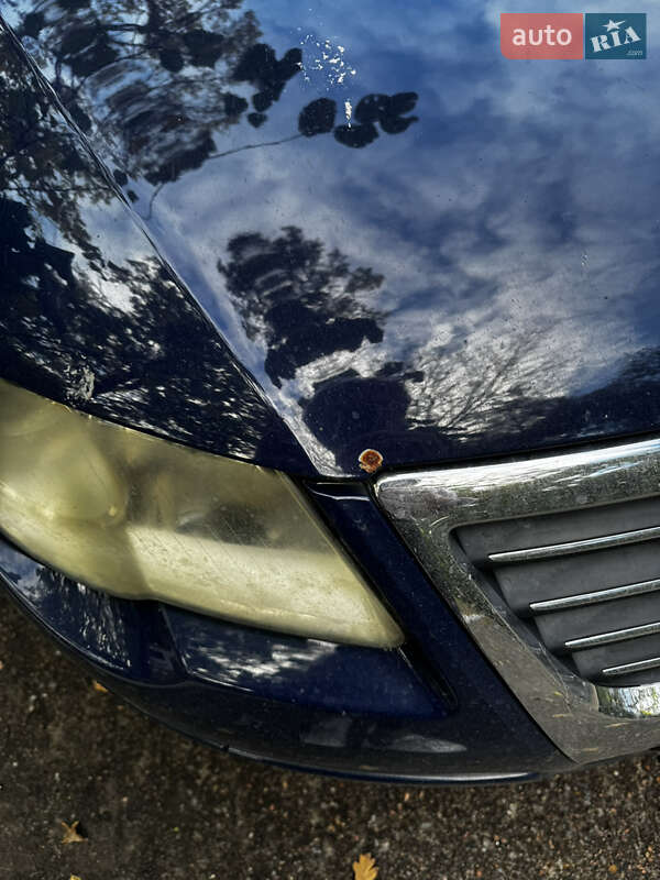 Універсал Volkswagen Passat 2005 в Броварах