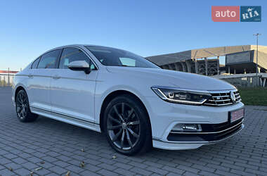 Седан Volkswagen Passat 2017 в Львові