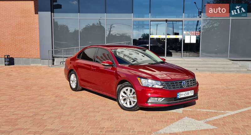 Седан Volkswagen Passat 2018 в Одесі