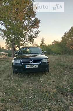 Універсал Volkswagen Passat 2002 в Харкові