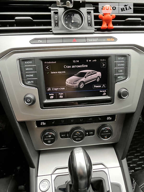 Седан Volkswagen Passat 2016 в Гадяче