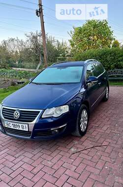 Універсал Volkswagen Passat 2008 в Львові