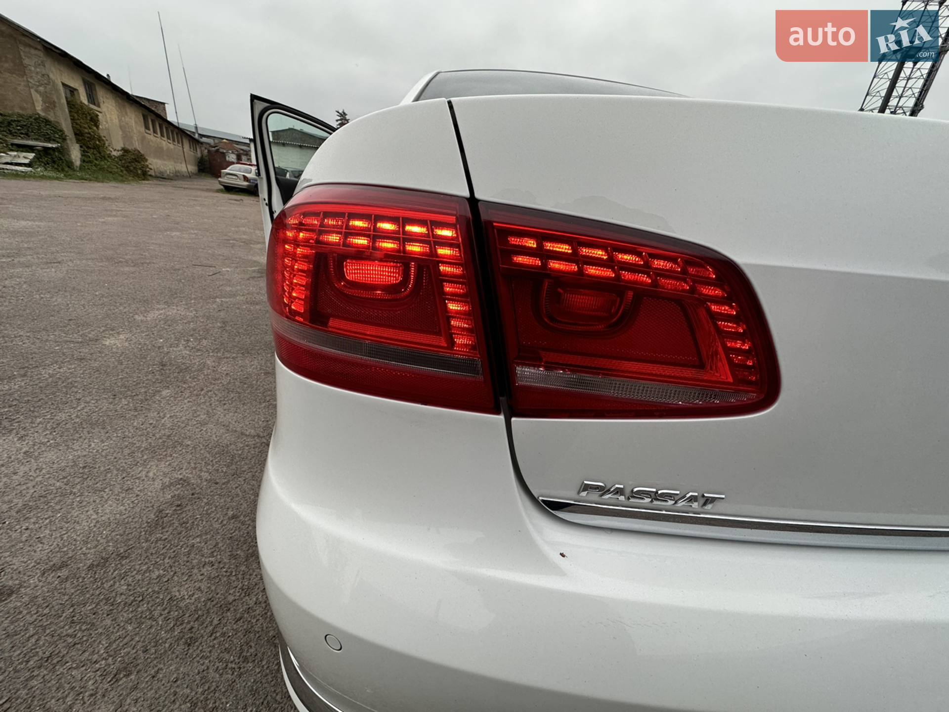 2014 Volkswagen Passat - мініатюра 4