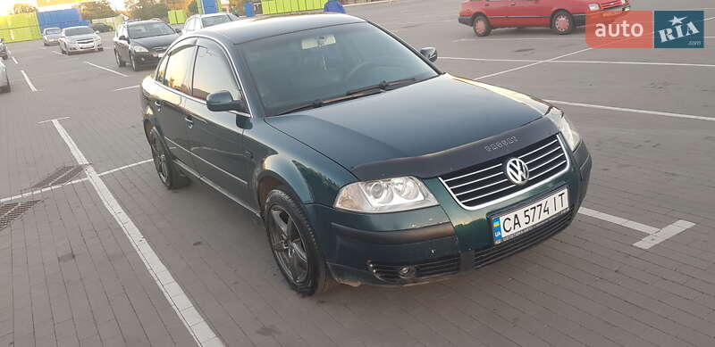 Седан Volkswagen Passat 2002 в Умани