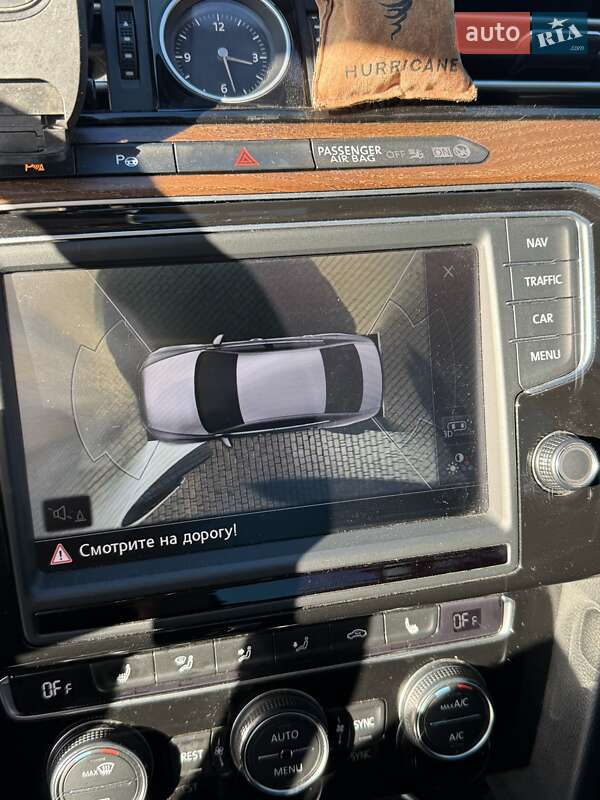 Седан Volkswagen Passat 2016 в Одессе