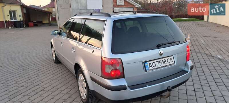 Універсал Volkswagen Passat 2003 в Іршаві