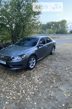 Седан Volkswagen Passat 2012 в Запоріжжі