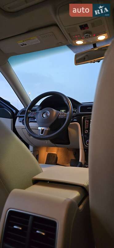 Седан Volkswagen Passat 2014 в Киеве фото 3 Седан Volkswagen Passat 2014 в Киеве