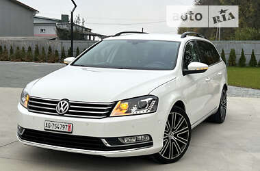 Універсал Volkswagen Passat 2013 в Луцьку