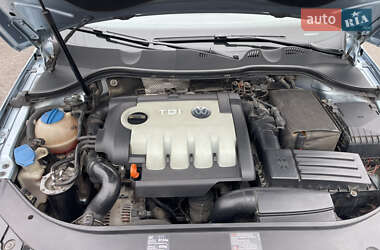 Универсал Volkswagen Passat 2007 в 