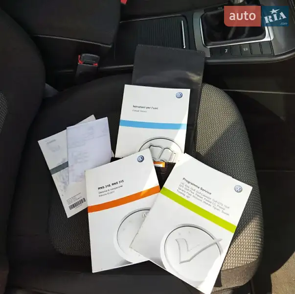 Универсал Volkswagen Passat 2012 в Звягеле документ