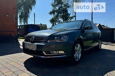 Універсал Volkswagen Passat 2012 в Ковелі