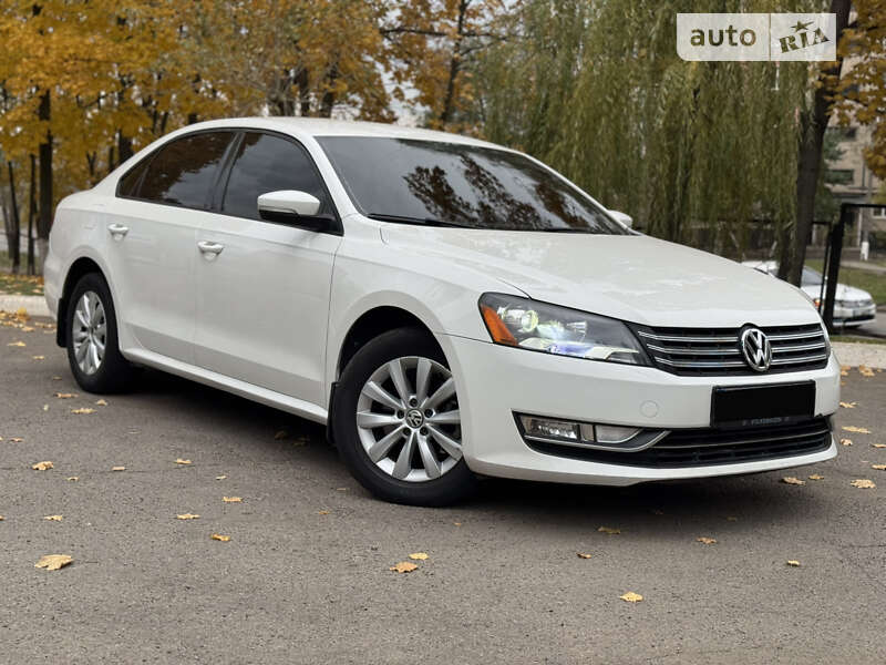 Седан Volkswagen Passat 2013 в Кривом Роге