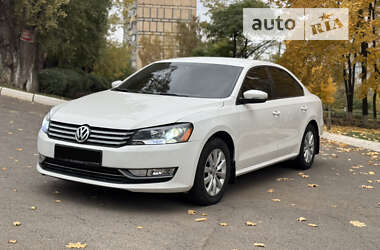 Седан Volkswagen Passat 2013 в Кривом Роге