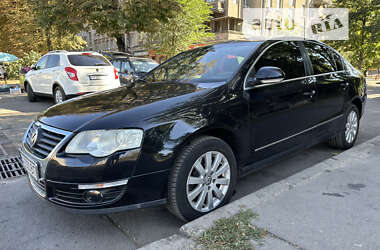 Седан Volkswagen Passat 2008 в Києві