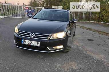 Универсал Volkswagen Passat 2012 в Львове