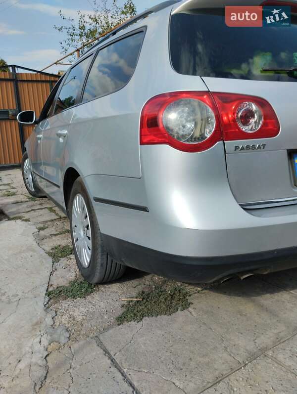 Універсал Volkswagen Passat 2008 в Вознесенську