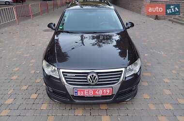 Универсал Volkswagen Passat 2010 в Одессе