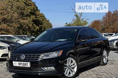 Седан Volkswagen Passat 2016 в Кривом Роге