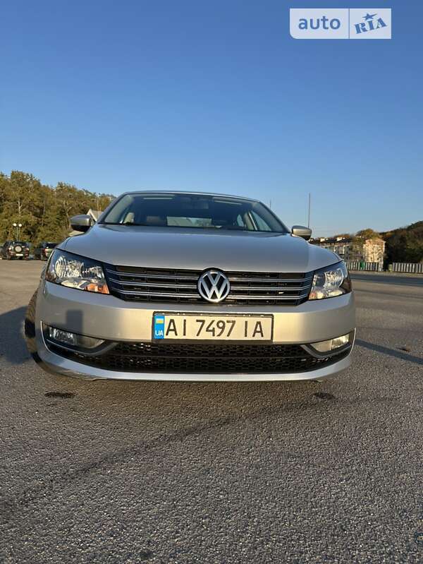 Седан Volkswagen Passat 2014 в 