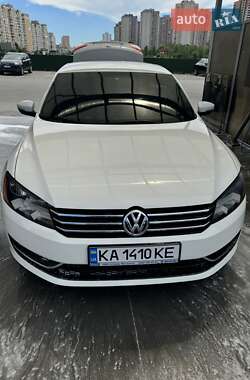Седан Volkswagen Passat 2014 в 