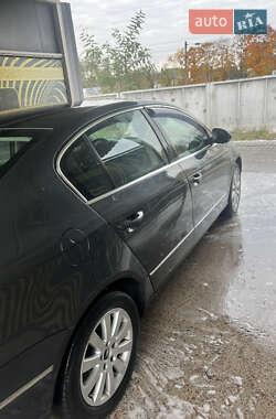 Седан Volkswagen Passat 2008 в 