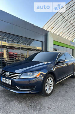 Седан Volkswagen Passat 2012 в Одессе