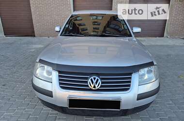 Седан Volkswagen Passat 2003 в Бердичеве