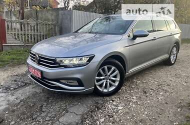 Універсал Volkswagen Passat 2019 в Бродах