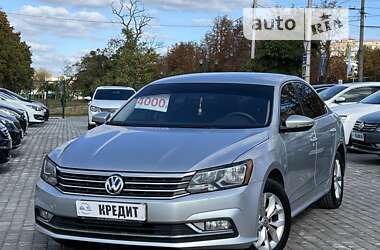 Седан Volkswagen Passat 2016 в Кривом Роге