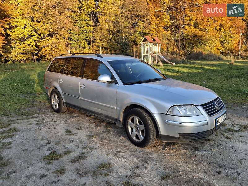 Універсал Volkswagen Passat 2004 в Львові