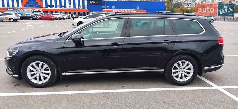 Універсал Volkswagen Passat 2019 в Кропивницькому