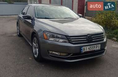 Седан Volkswagen Passat 2012 в Богуславі