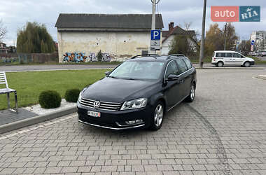 Универсал Volkswagen Passat 2013 в Дрогобыче